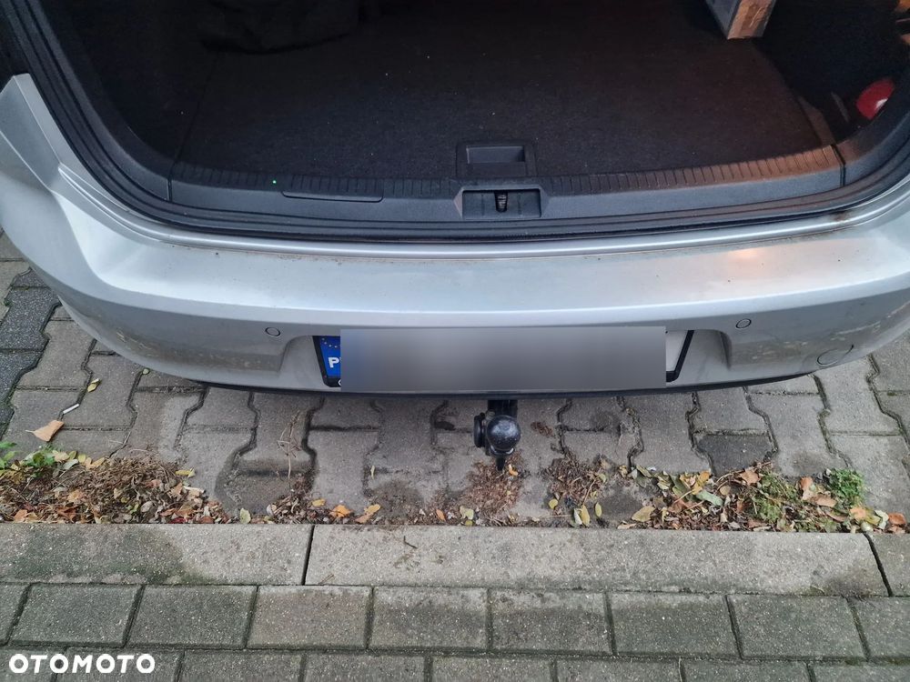 Volkswagen Golf 1.6 TDI BlueMotion Technology Cup - 8