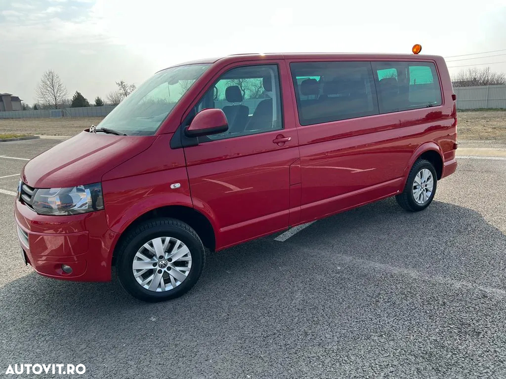 Volkswagen Caravelle - 6