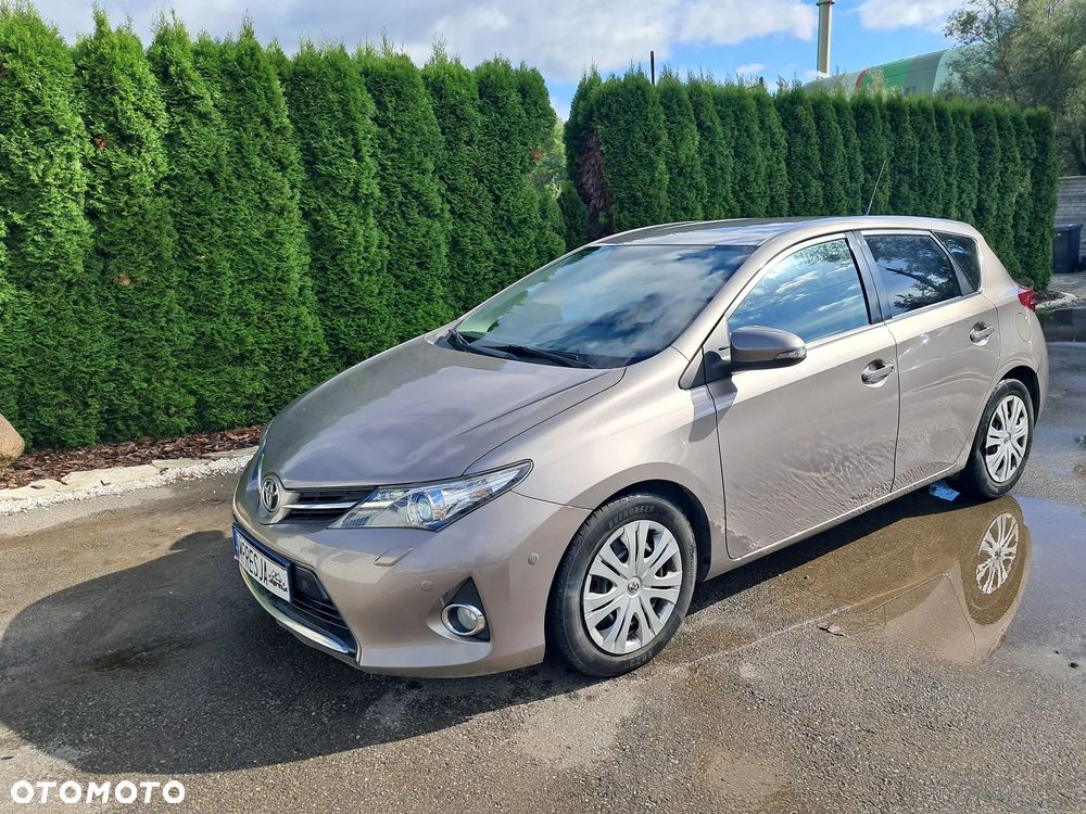 Toyota Auris - 9