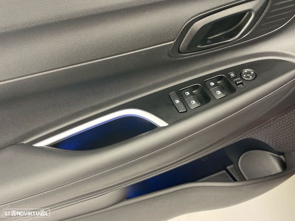 Hyundai Bayon 1.0 T-GDi Premium DCT - 15