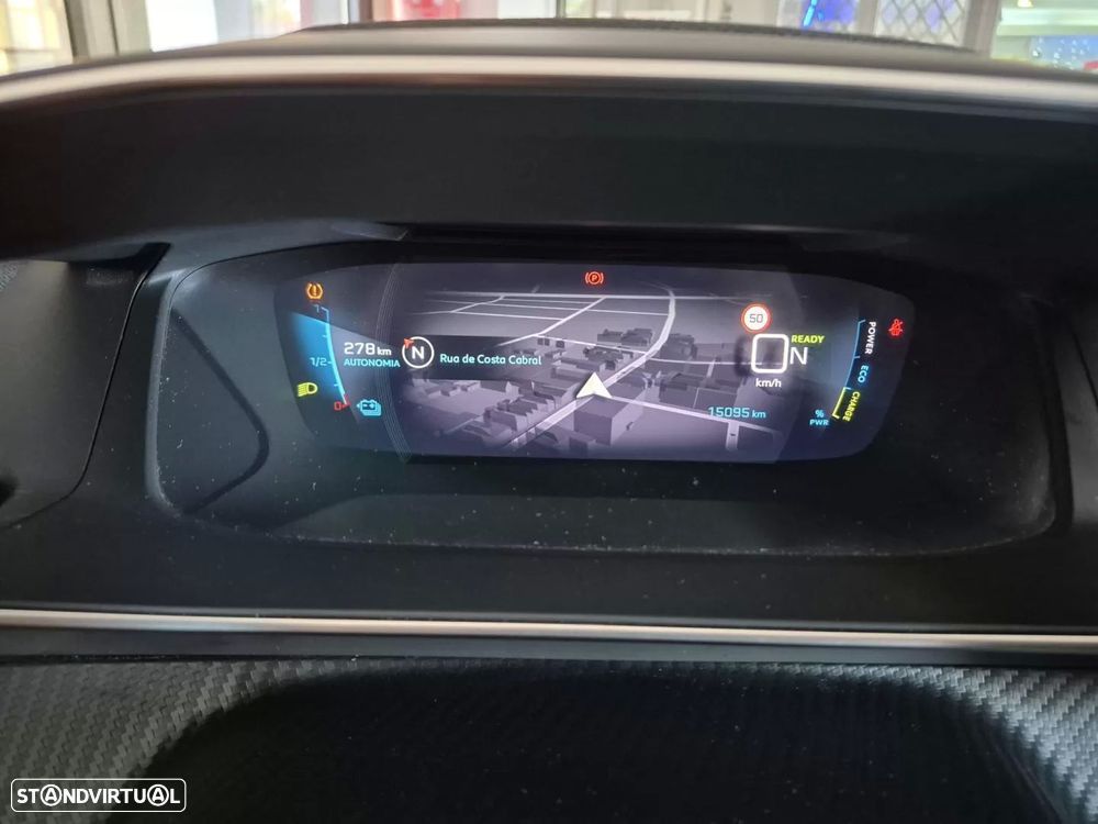 Peugeot e-208 50 kWh GT - 35