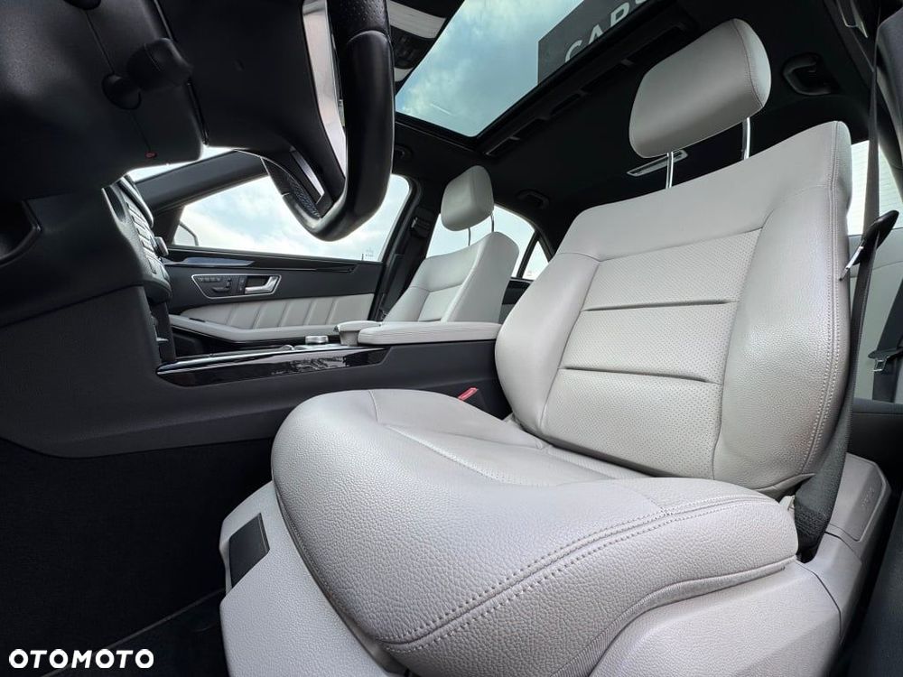Mercedes-Benz Klasa E 350 4Matic BlueEFFICIENCY 7G-TRONIC Avantgarde - 15