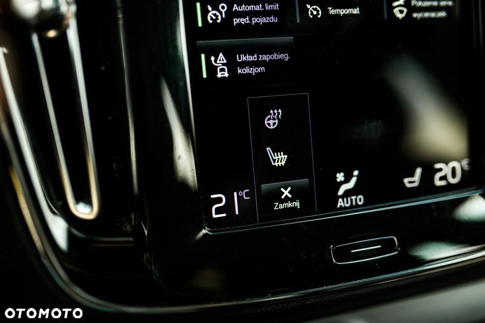 Volvo XC 40 T2 Core - 30