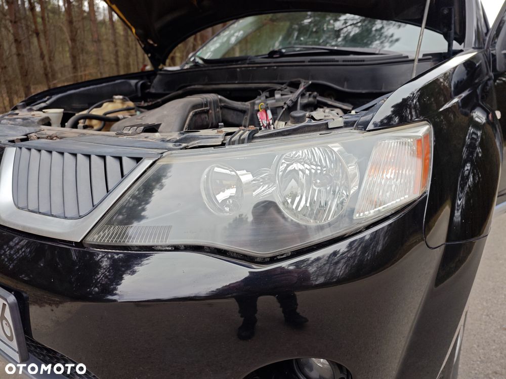 Mitsubishi Outlander 2.2 DI-D 4WD Instyle - 22