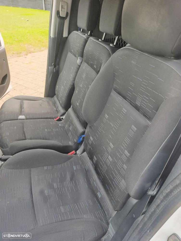 Citroën Berlingo 1.6 HDi X - 21