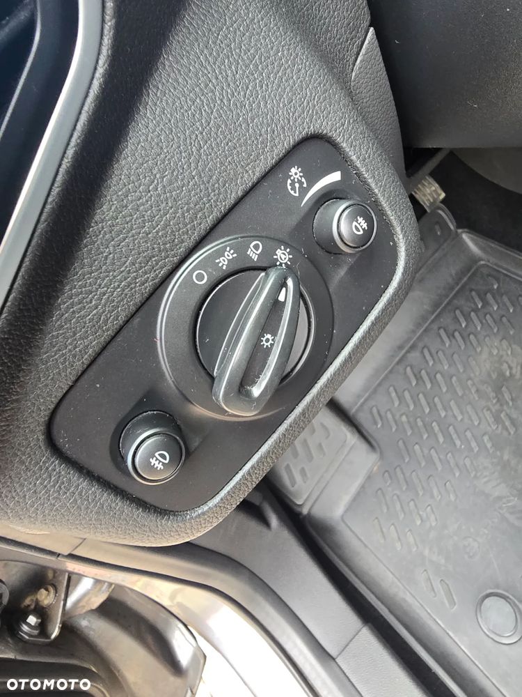 Ford Kuga 1.6 EcoBoost 4x4 Titanium - 31