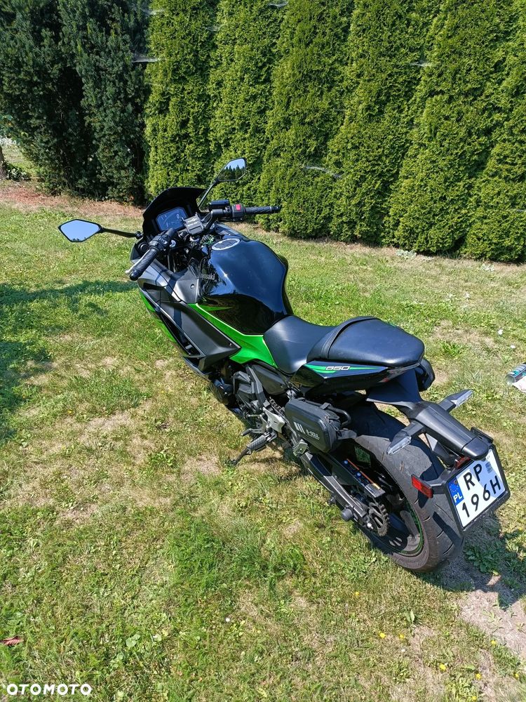 Kawasaki Ninja - 10