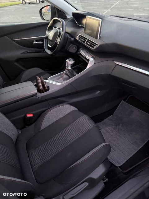 Peugeot 5008 PureTech 130 Active - 14