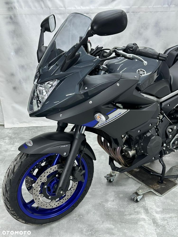 Yamaha XJ - 7