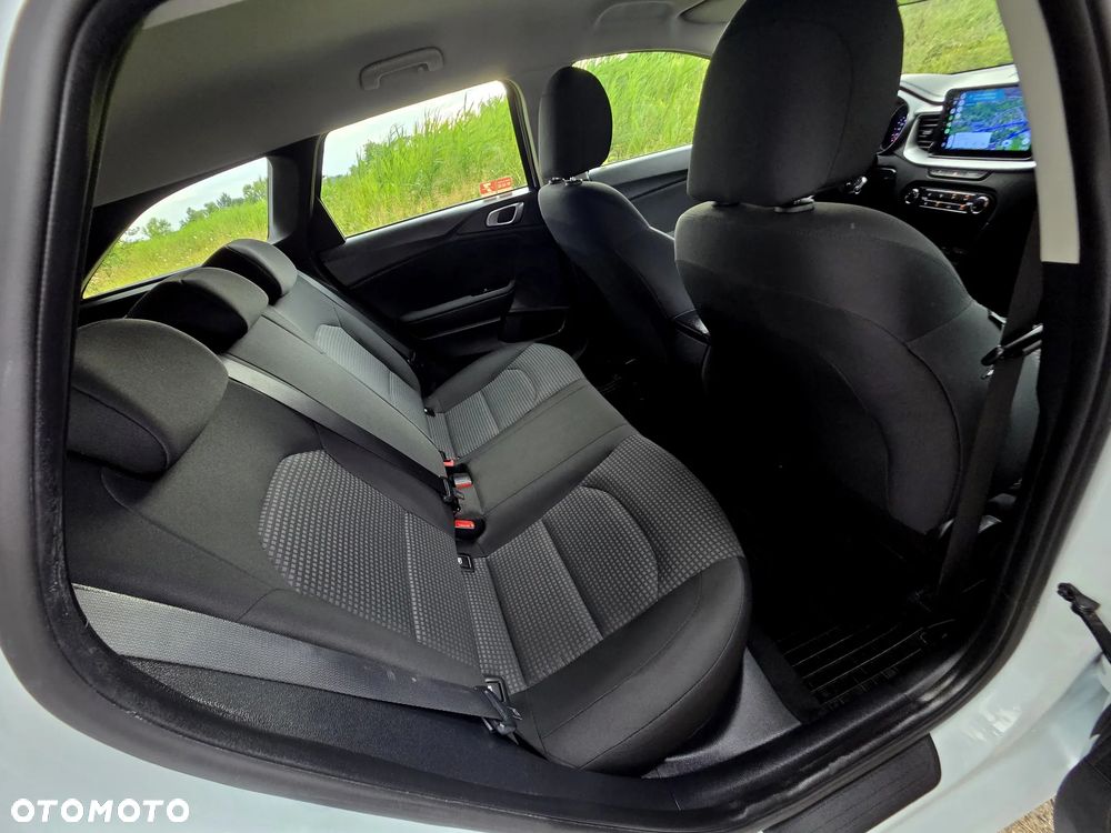 Kia Ceed 1.0 T-GDI M - 32