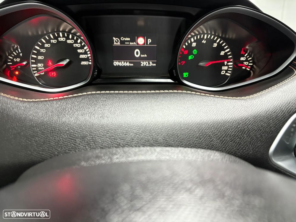 Peugeot 308 SW 1.2 PureTech GT Line EAT8 - 18
