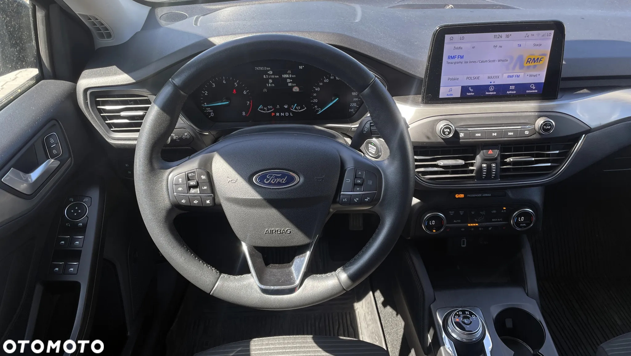 Ford Focus 1.5 EcoBoost Titanium Business - 12