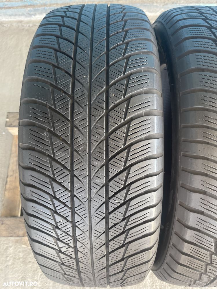 225/60R18 Bridgestone BLIZZAK LM001 - 3