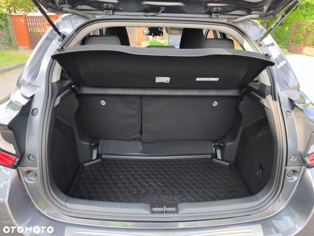 Toyota Yaris Hybrid 1.5 Comfort - 12