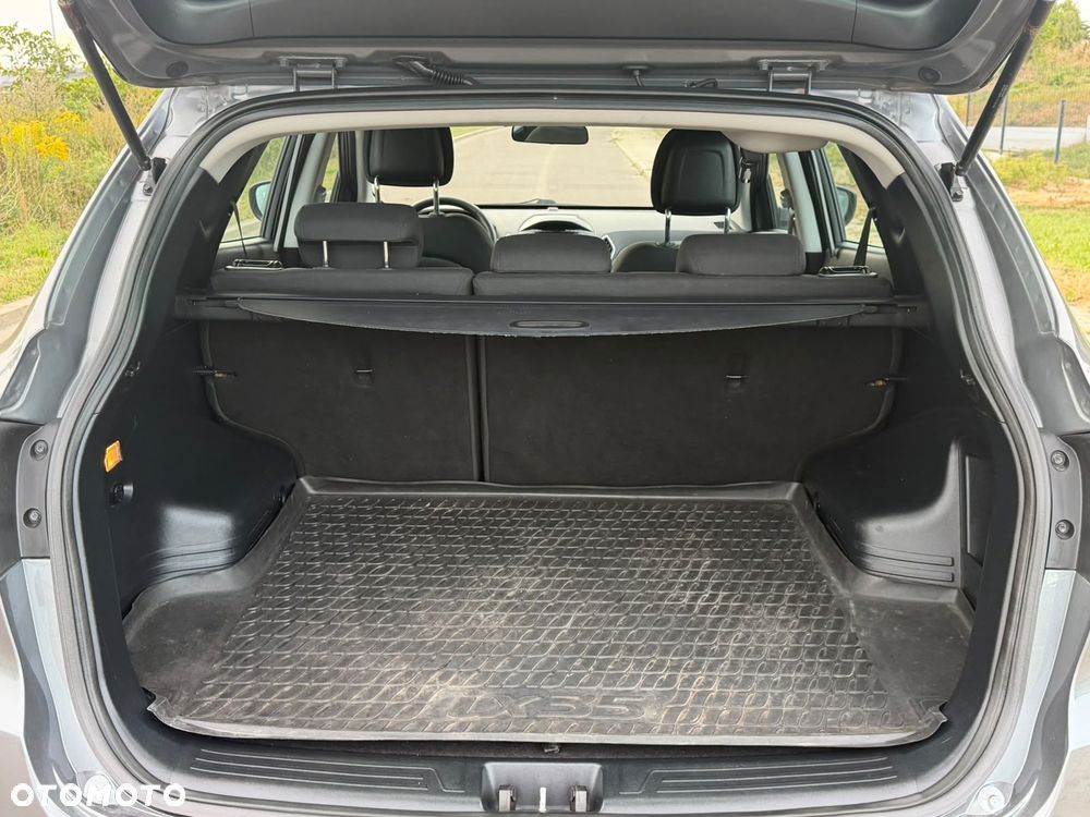 Hyundai ix35 1.7 CRDi 2WD blue Comfort - 15