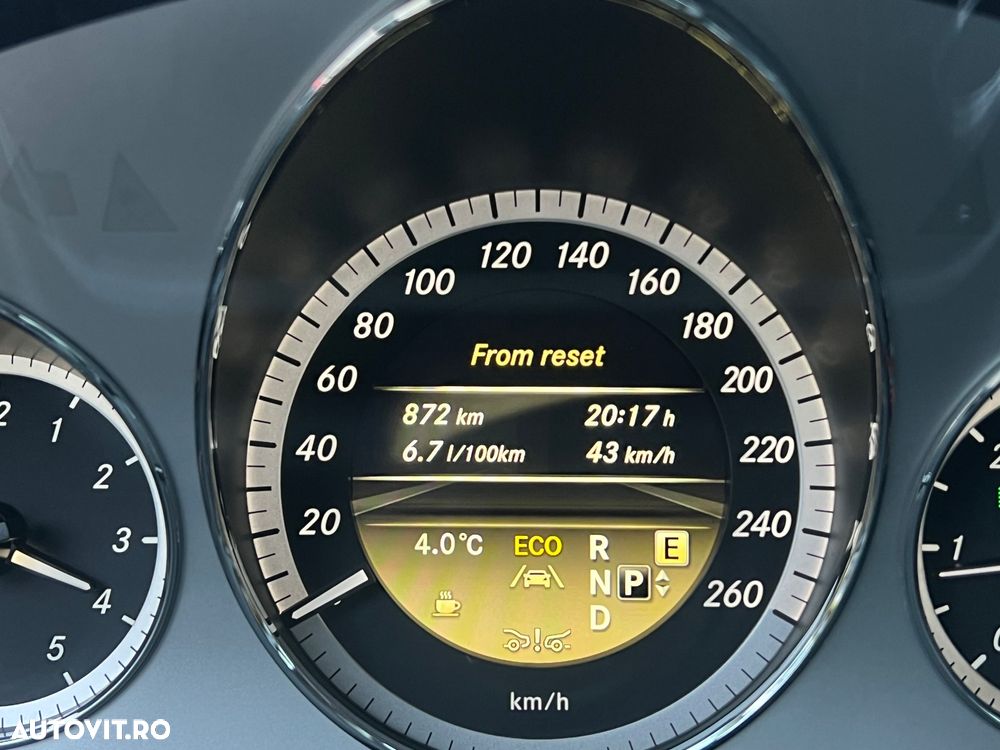 Mercedes-Benz E 250 CDI 4MATIC Aut. - 26