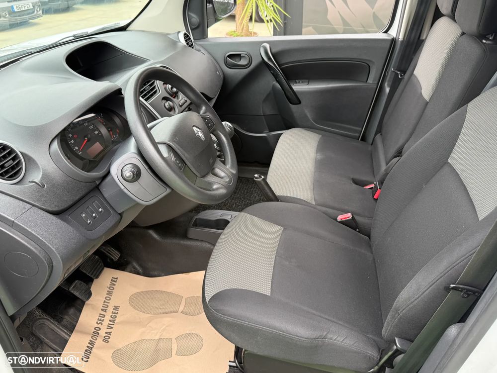 Renault KANGOO MAXI 3L 95CV - 19