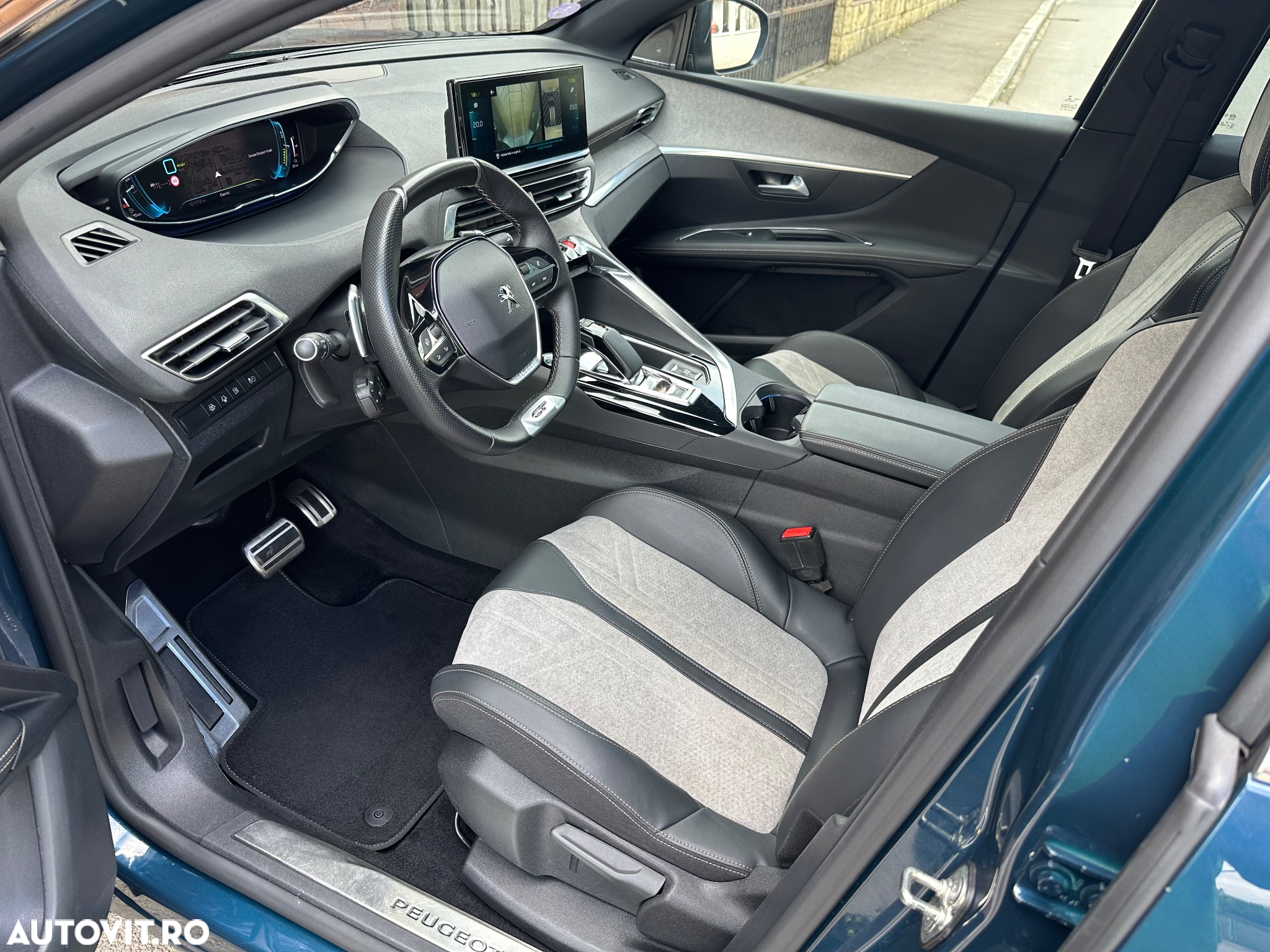 Peugeot 3008 PHEV EAT8 GT Pack - 25