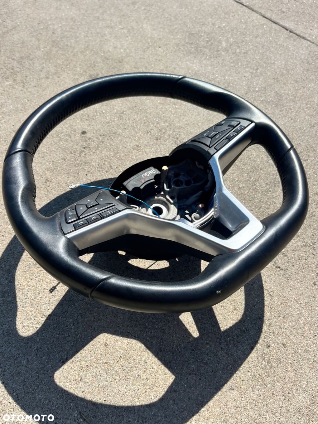 Kierownica Skórzana Nissan Qashqai II J11 Lift Jak Nowa - 3