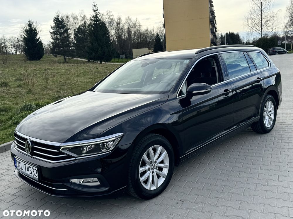 Volkswagen Passat Variant 2.0 TDI SCR Business - 32