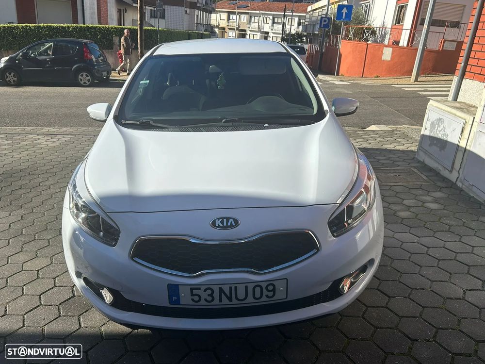 Kia Ceed 1.6 CRDi - 1