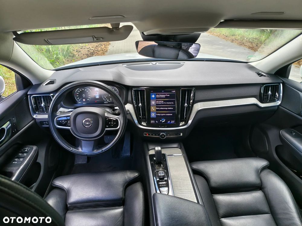 Volvo V60 Cross Country B5 B AWD Ultimate - 10