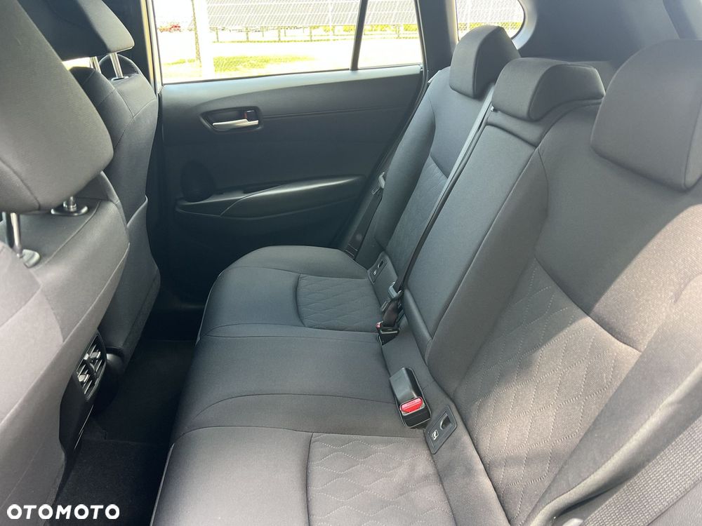 Toyota Corolla Cross 2.0 Hybrid Comfort AWD - 13