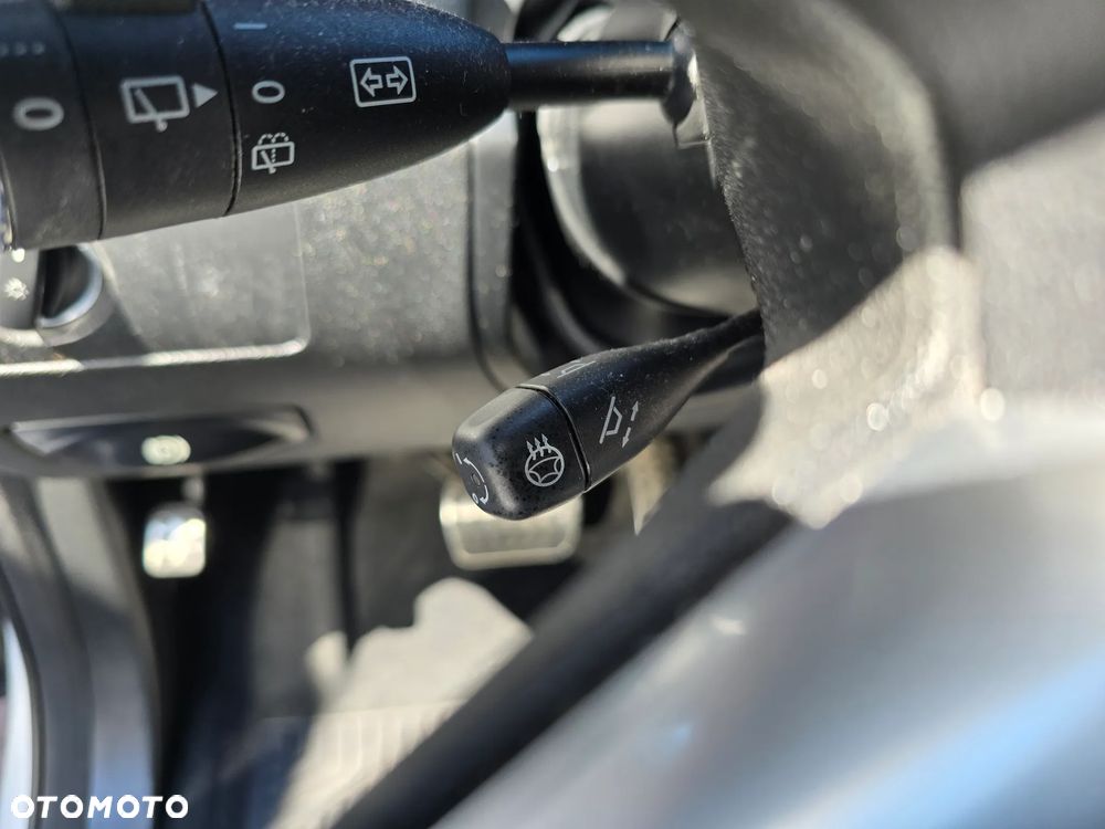 Mercedes-Benz Klasa R 320 CDI L 4-Matic - 33