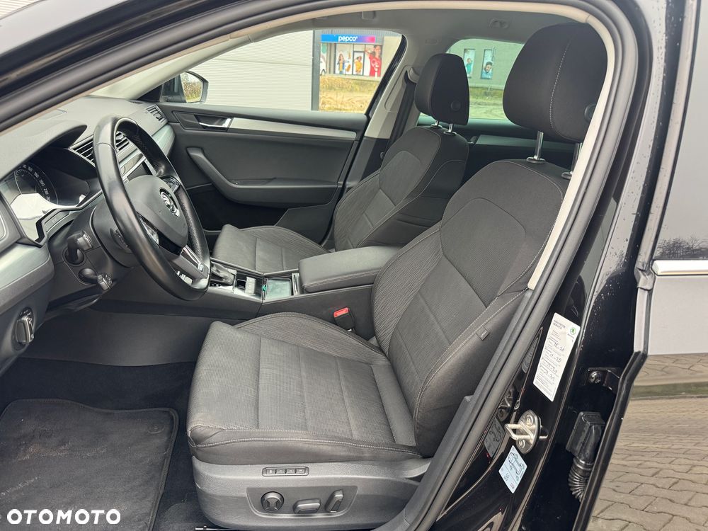 Skoda Superb 2.0 TDI DSG Premium Edition - 21