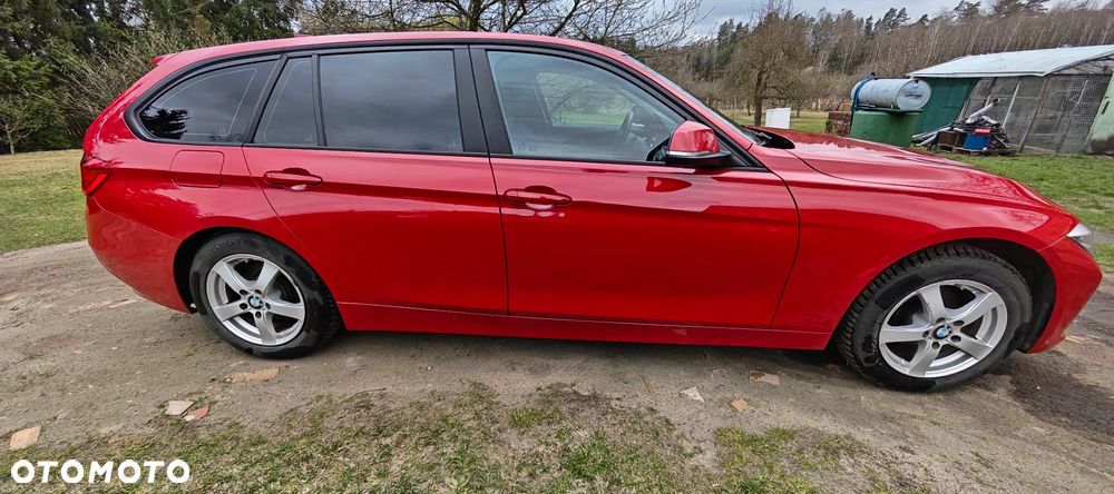 BMW Seria 3 318d - 4