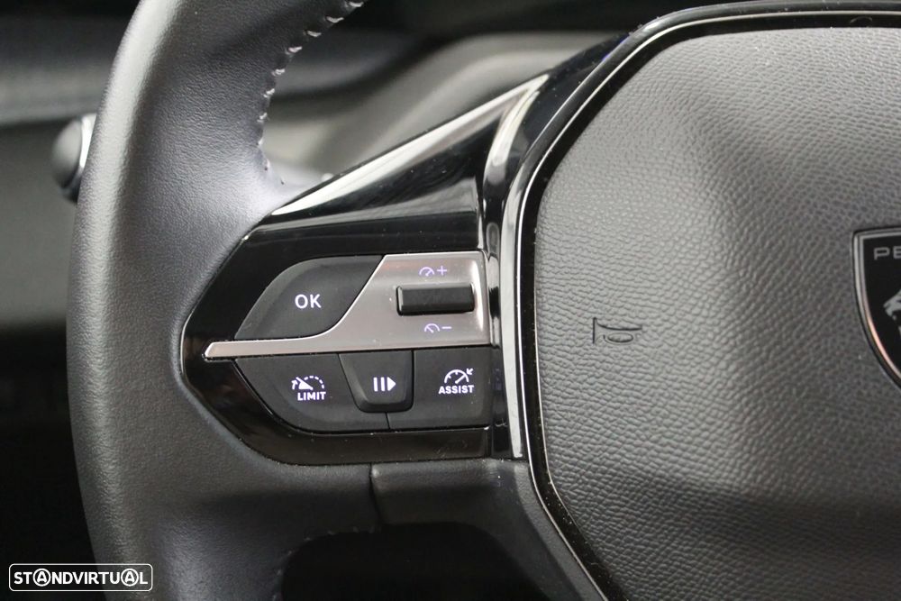 Peugeot 308 1.2 PureTech Allure - 17