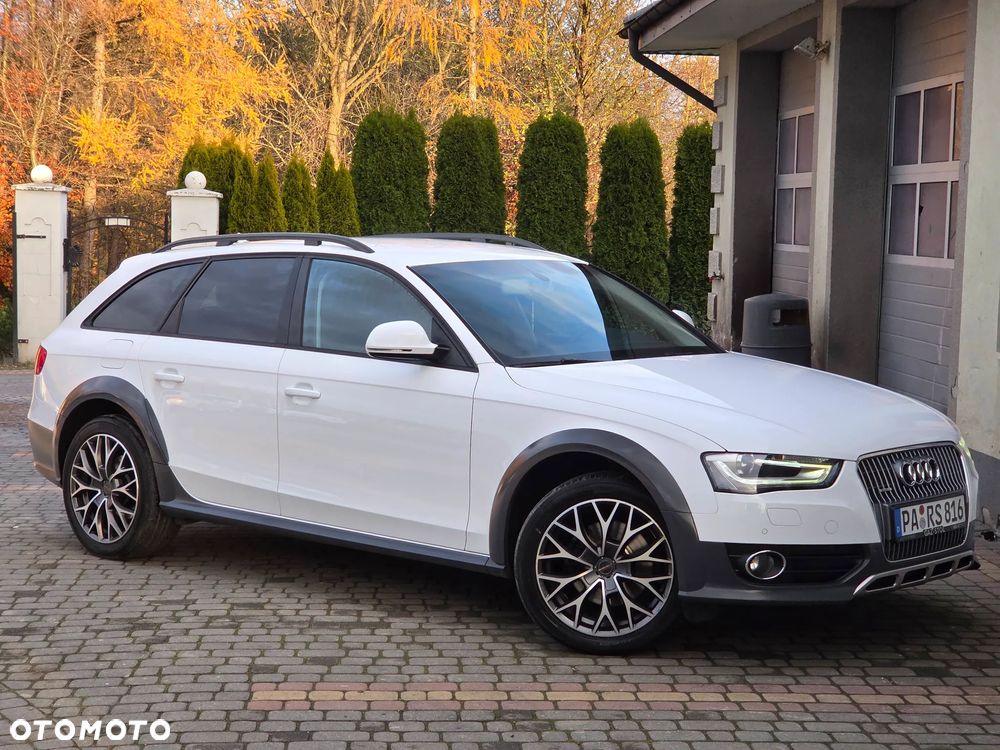 Audi A4 Allroad 2.0 TDI DPF S tronic - 4
