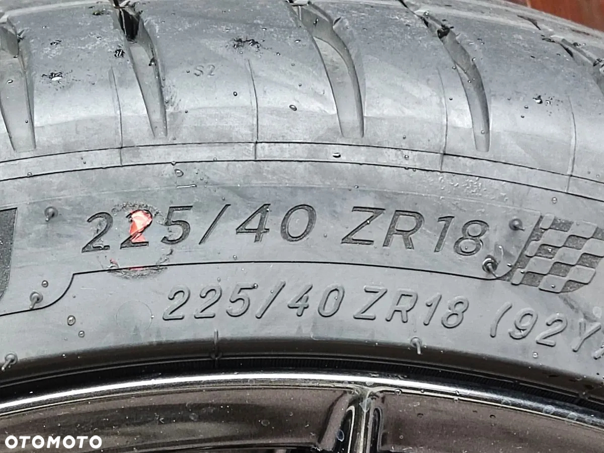 TOYOTA YARIS GR 20-24r Koła z Oponami Letnimi 225/40 ZR18 - 8