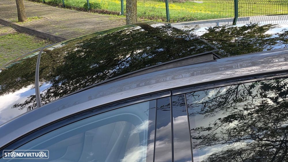 Porsche Panamera Sport Turismo 4 E-Hybrid Platinum Edition - 37