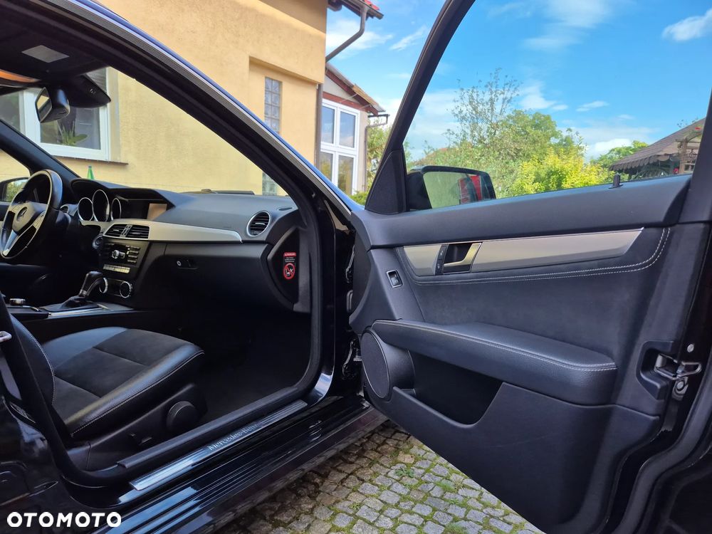Mercedes-Benz Klasa C - 21