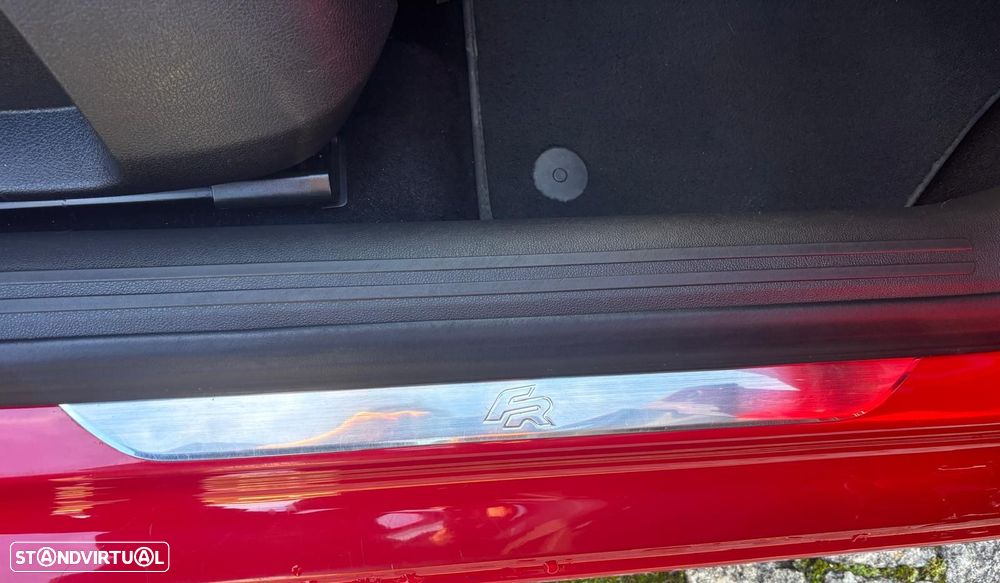 SEAT Leon 2.0 TDI DPF FR - 24