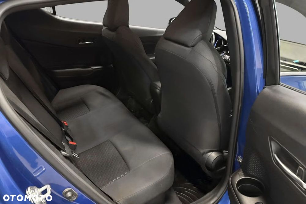 Toyota C-HR Style - 10