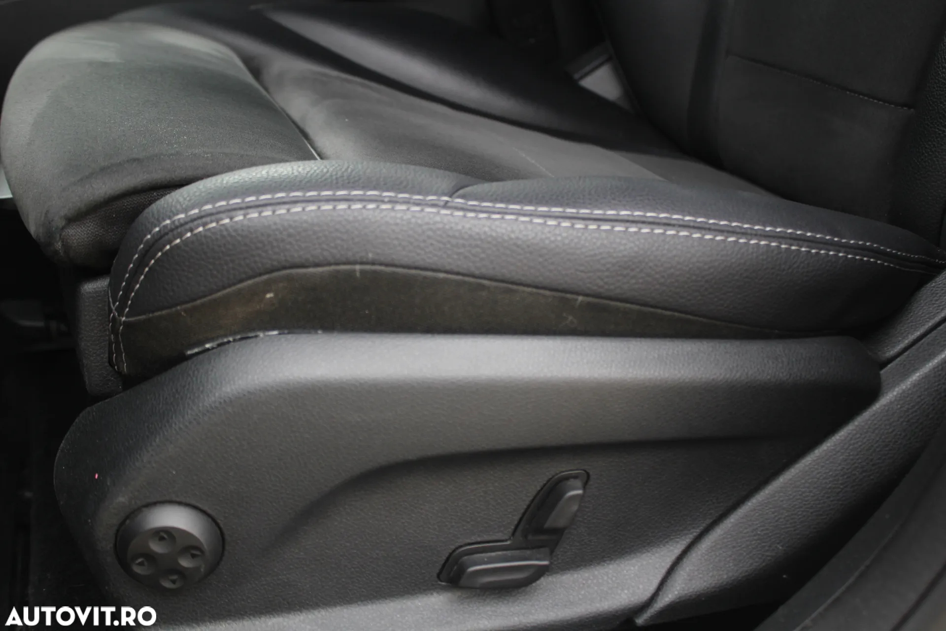 Mercedes-Benz GLC Coupe 250 4Matic 9G-TRONIC - 18