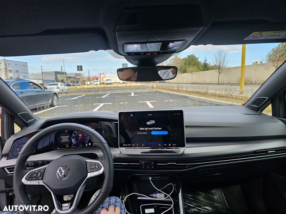 Volkswagen Golf 1.5 eTSI ACT DSG MHEV R-Line - 10