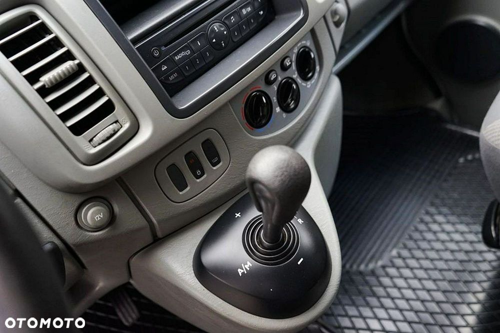 Opel Vivaro - 27