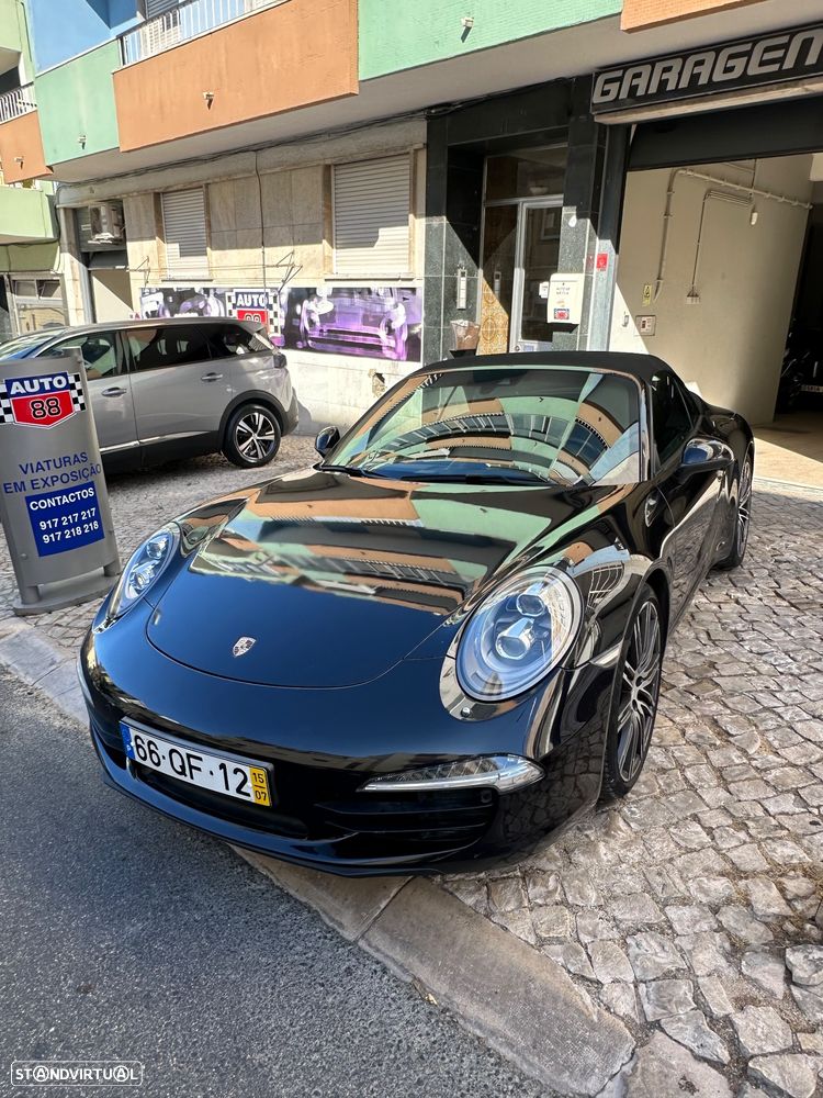 Porsche 911 Série F - 20