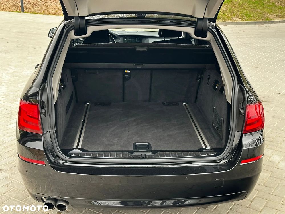 BMW Seria 5 520d - 12