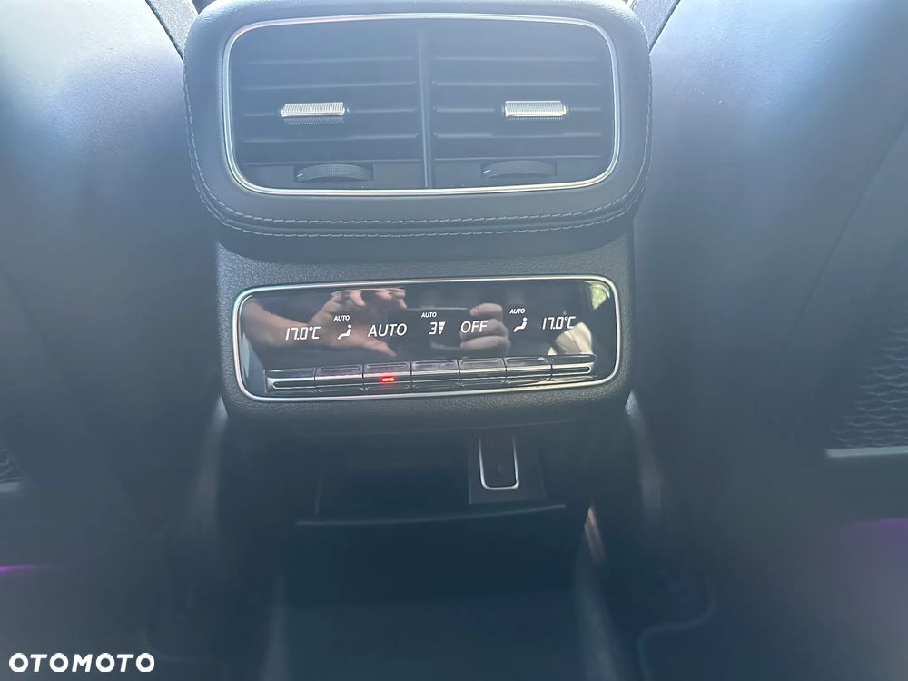 Mercedes-Benz GLE AMG 53 4-Matic Premium Plus - 23