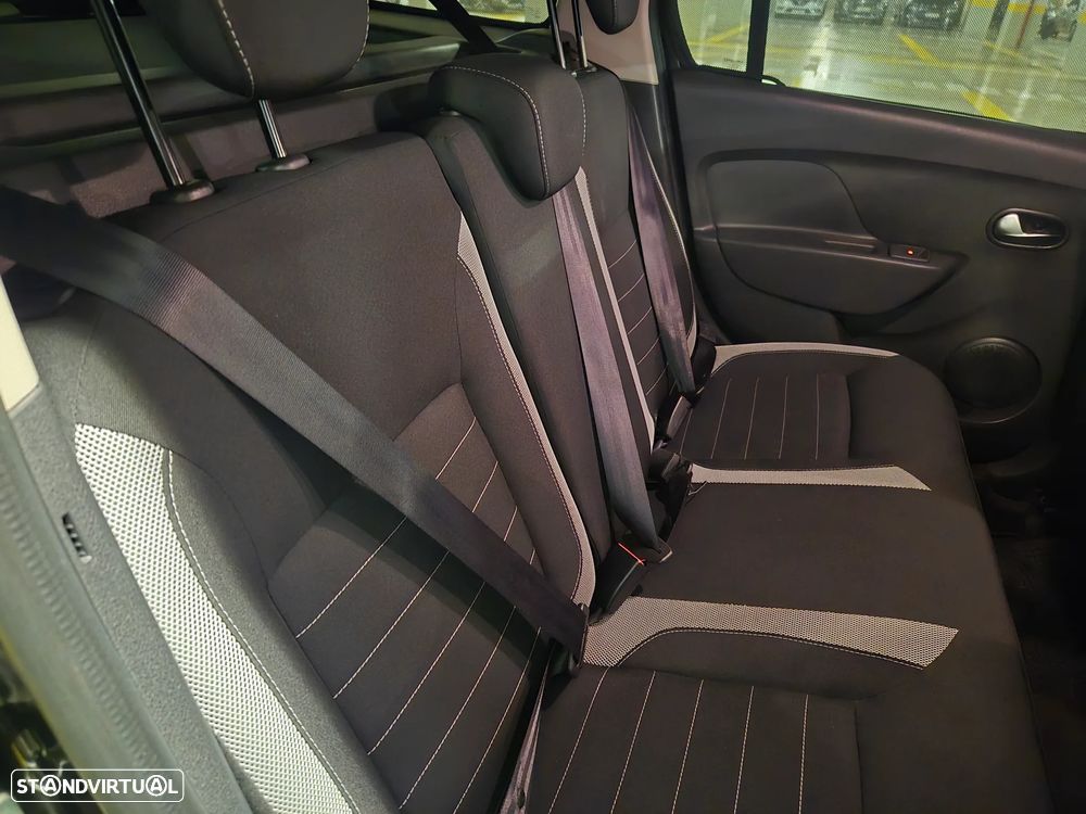 Dacia Logan MCV 0.9 TCe Stepway - 29