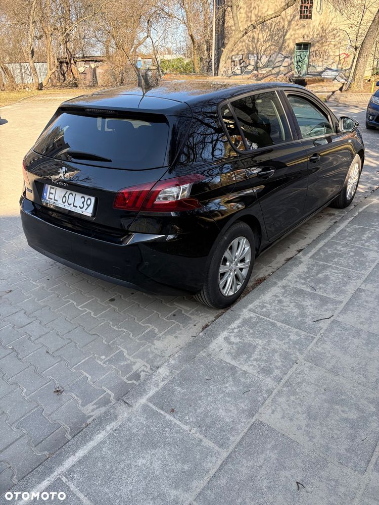 Peugeot 308 - 4
