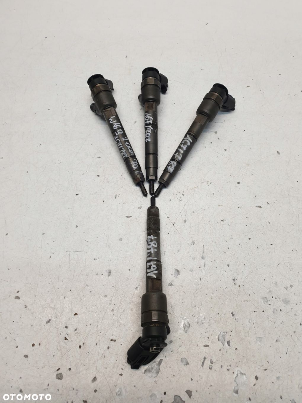 WTRYSKI WTRYSKIWACZE MERCEDES-BENZ W169 2.0 CDI A6400700787 0445110167 - 1