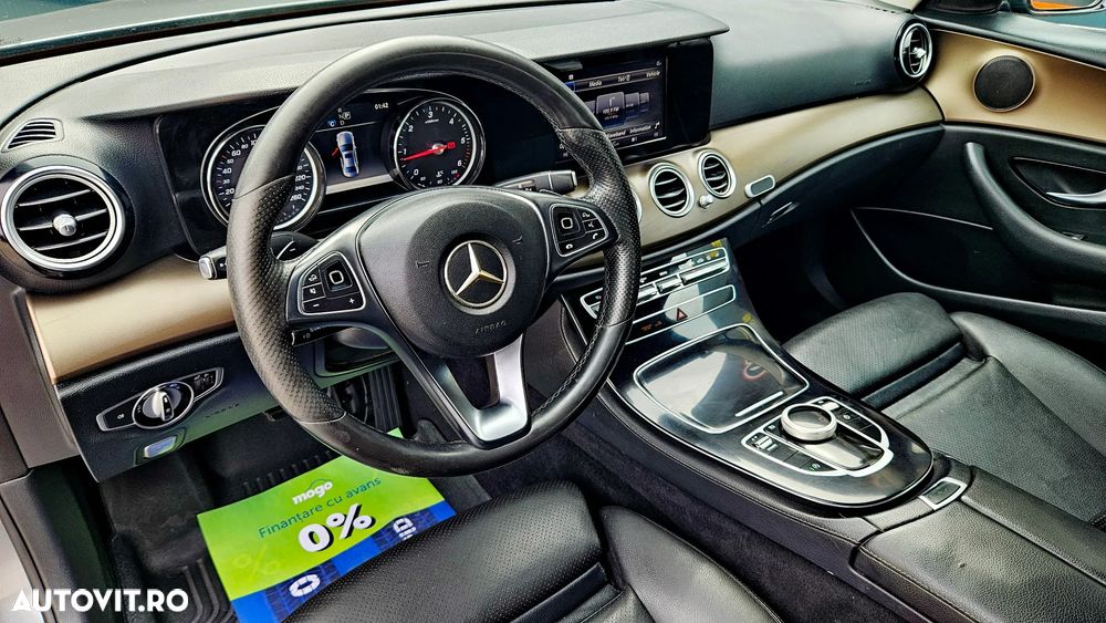 Mercedes-Benz E - 11