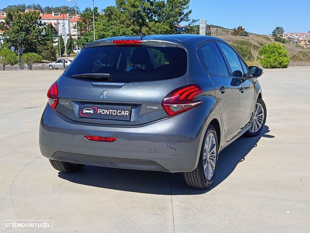 Peugeot 208 1.2 PureTech Style - 9