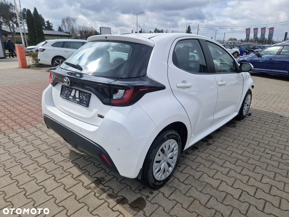 Toyota Yaris 1.0 Active - 5