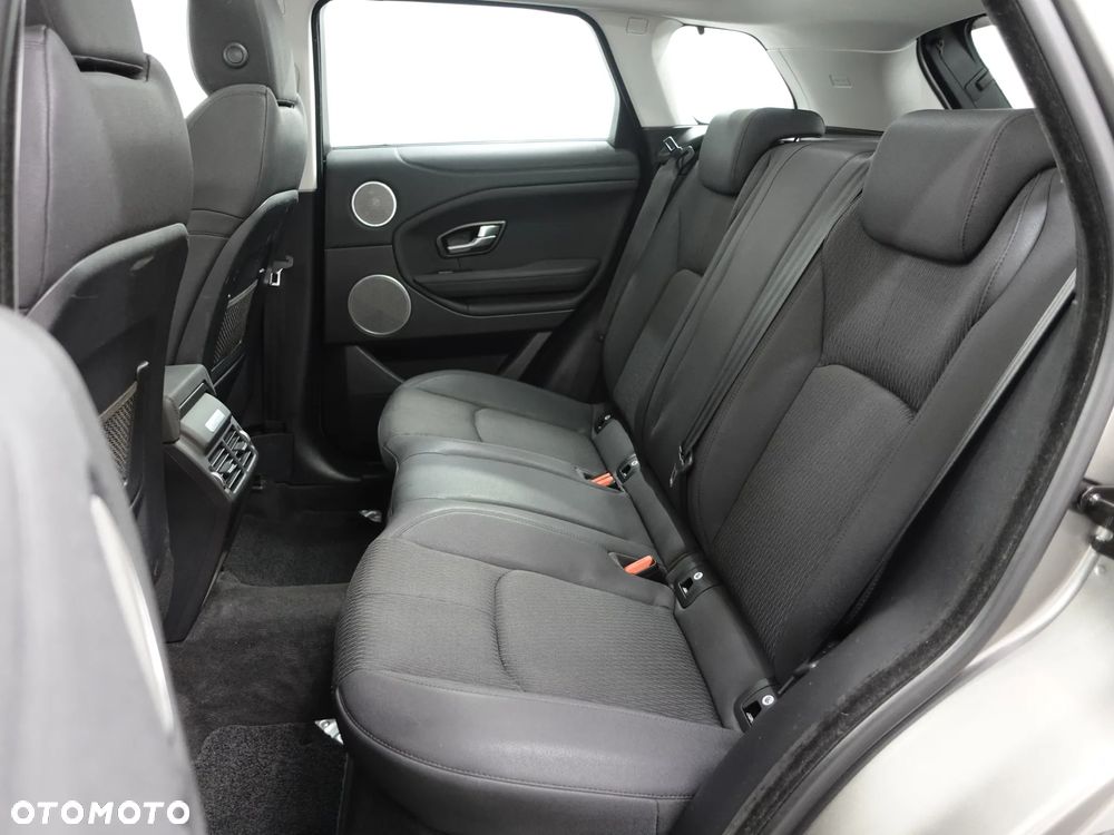 Land Rover Range Rover Evoque - 21